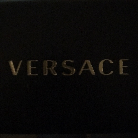 Meet your Posher, Victoria - Picture 1 of 1